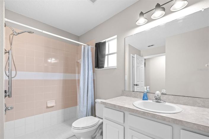 Image No.32-2 Bed House for sale