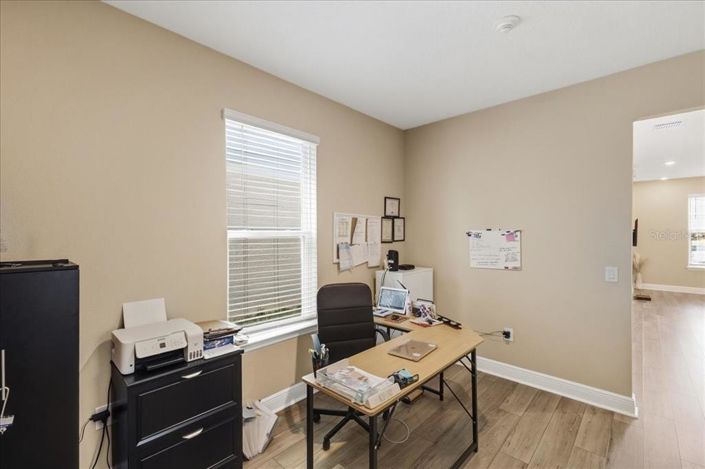 Image No.13-4 Bed House for sale