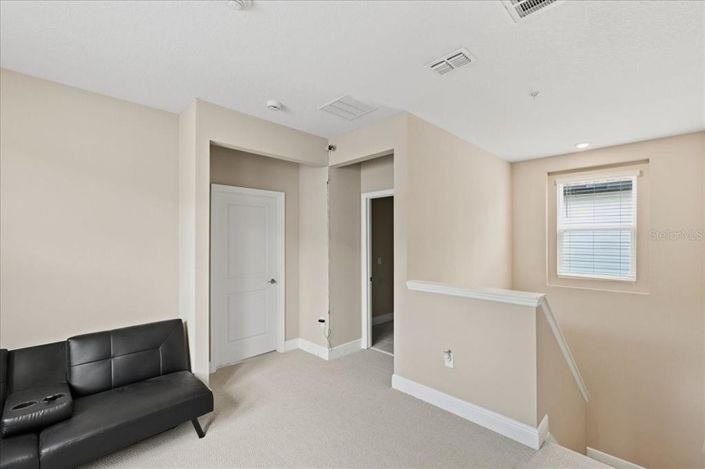 Image No.16-4 Bed House for sale