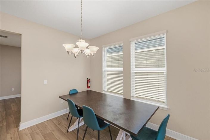 Image No.6-4 Bed House for sale