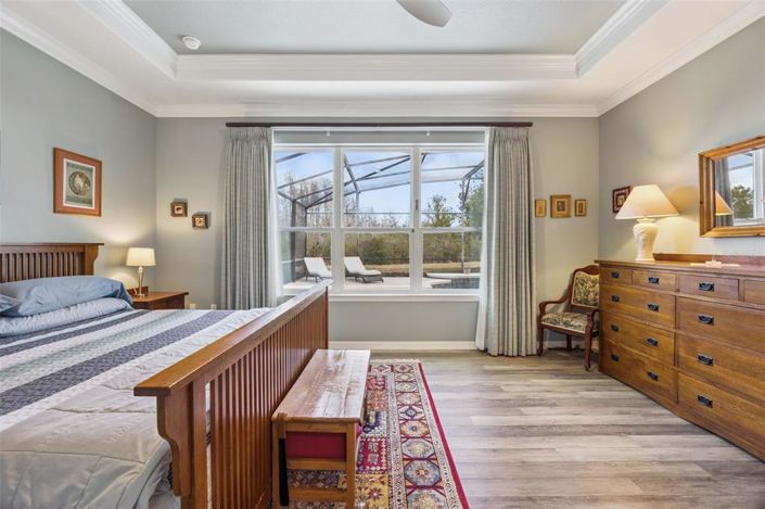 Image No.17-4 Bed House for sale