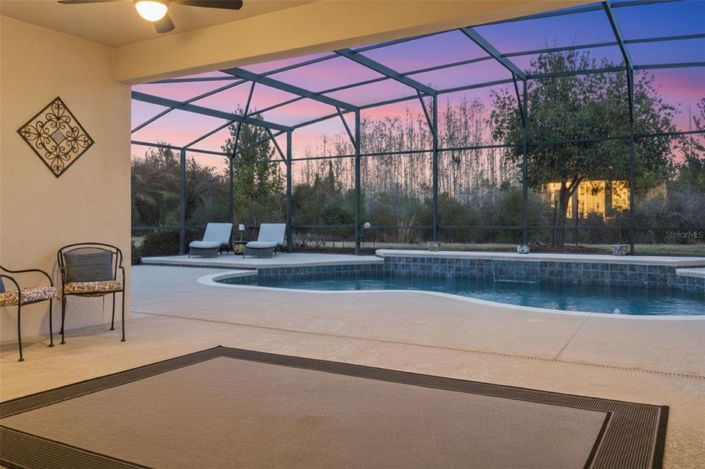 Image No.3-4 Bed House for sale