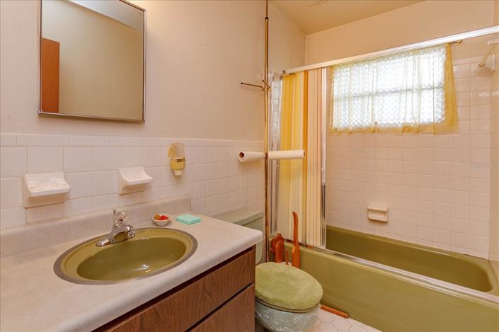 Image No.16-3 Bed House for sale