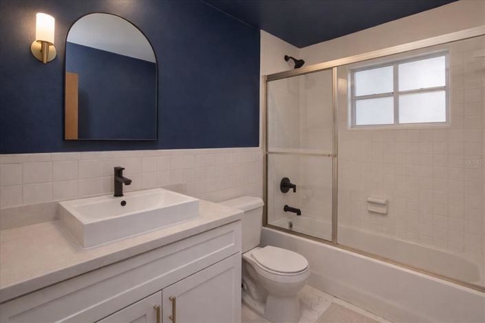 Image No.17-3 Bed House for sale