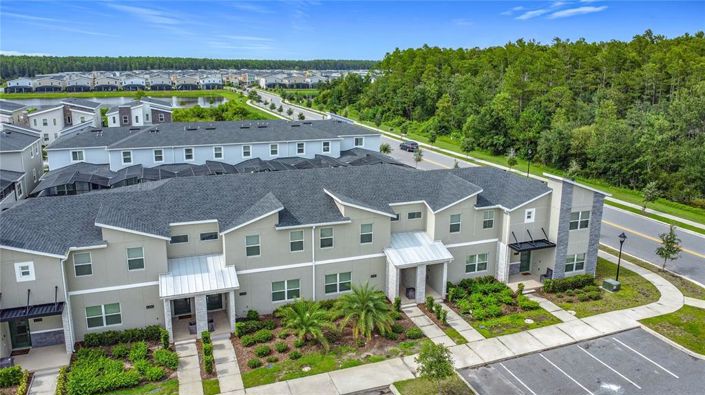 Image No.50-4 Bed Townhouse for sale