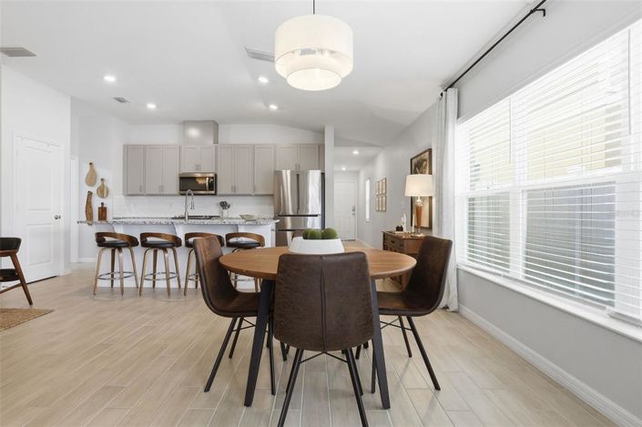 Image No.9-4 Bed House for sale