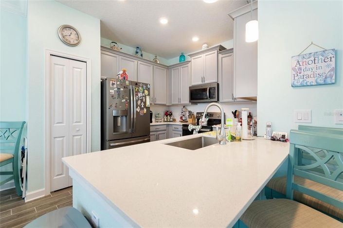 Image No.17-4 Bed Townhouse for sale