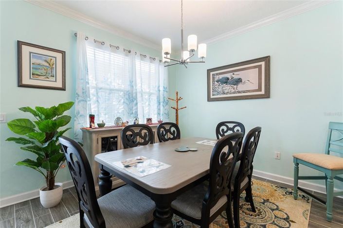 Image No.20-4 Bed Townhouse for sale