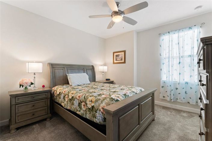 Image No.25-4 Bed Townhouse for sale