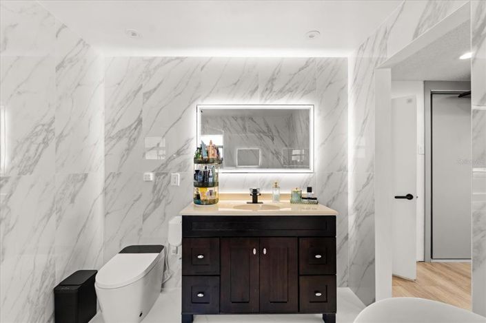 Image No.25-4 Bed House for sale