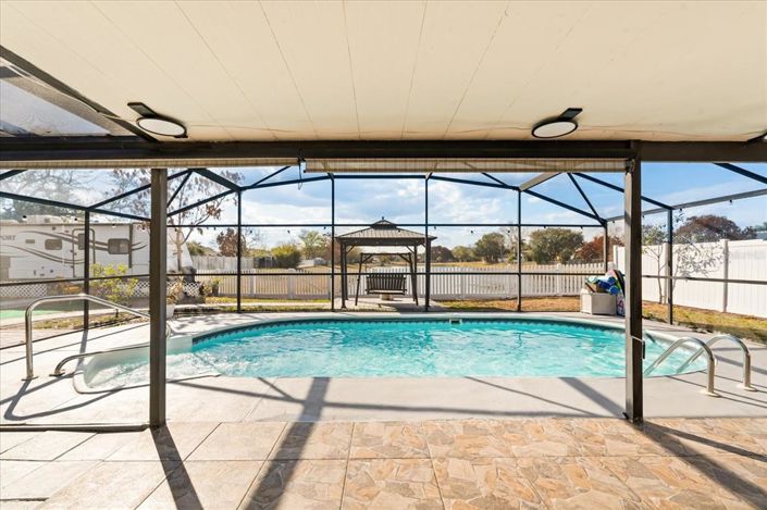 Image No.26-4 Bed House for sale