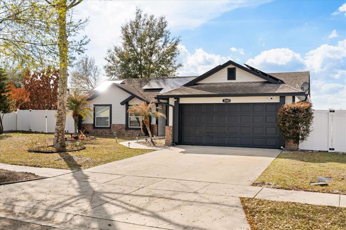 Image No.3-4 Bed House for sale