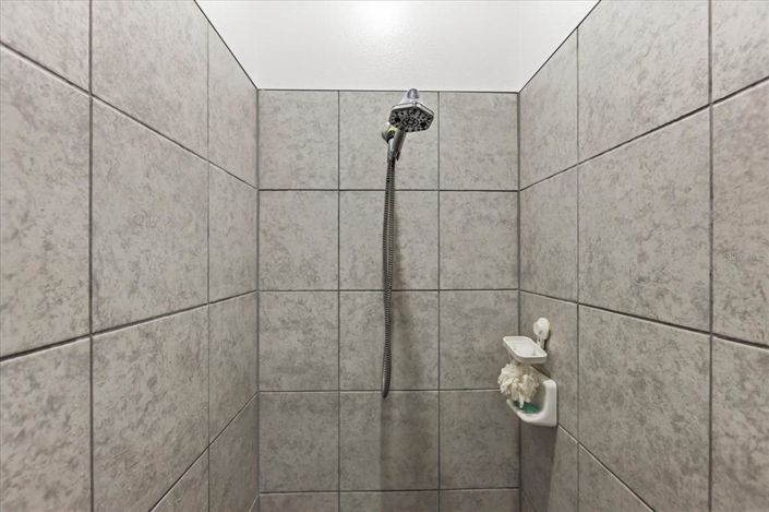 Image No.19-3 Bed House for sale