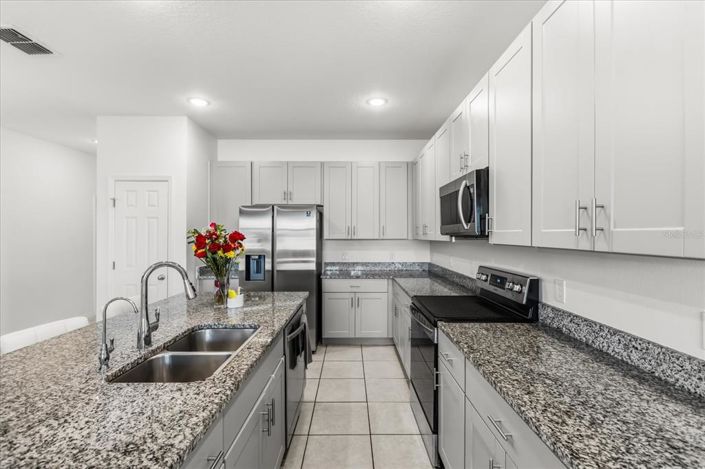 Image No.5-3 Bed House for sale