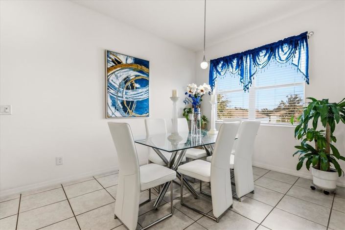 Image No.7-3 Bed House for sale