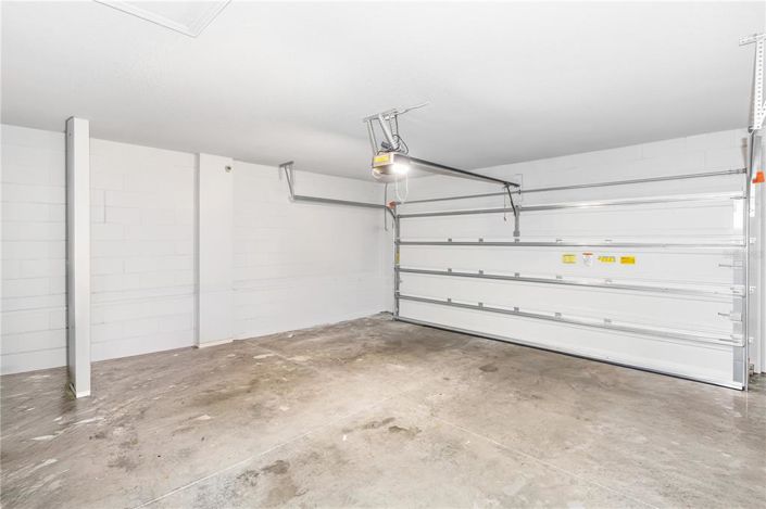 Image No.17-3 Bed House for sale