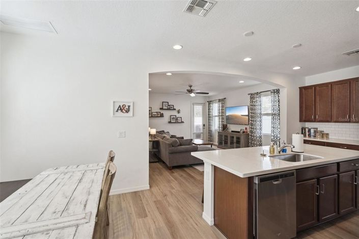 Image No.11-3 Bed House for sale