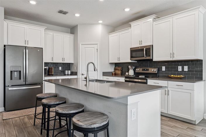 Image No.14-5 Bed House for sale