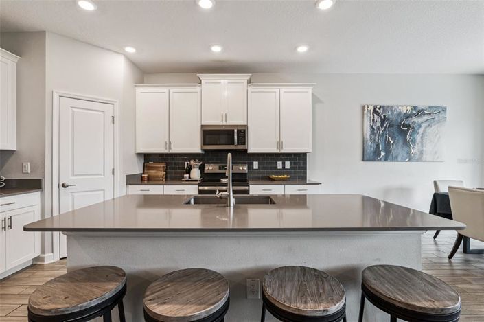 Image No.15-5 Bed House for sale