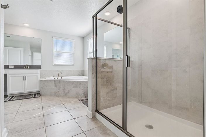 Image No.31-5 Bed House for sale