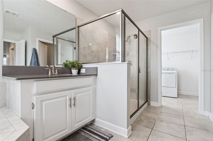 Image No.32-5 Bed House for sale