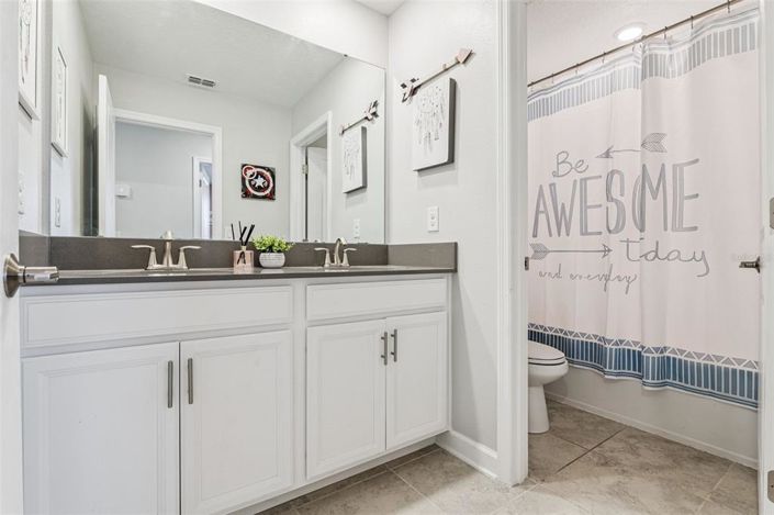 Image No.37-5 Bed House for sale