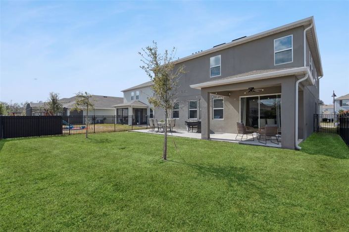 Image No.42-5 Bed House for sale