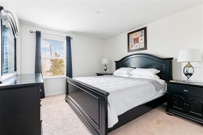 Image No.15-3 Bed Townhouse for sale