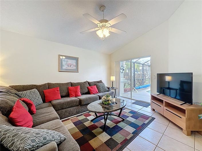 Image No.10-4 Bed House for sale