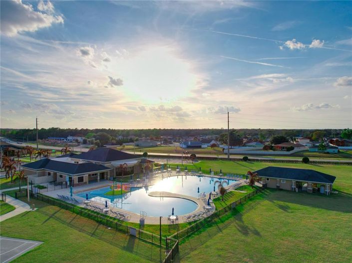 Image No.19-4 Bed House for sale