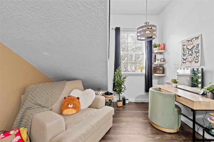 Image No.28-3 Bed Townhouse for sale