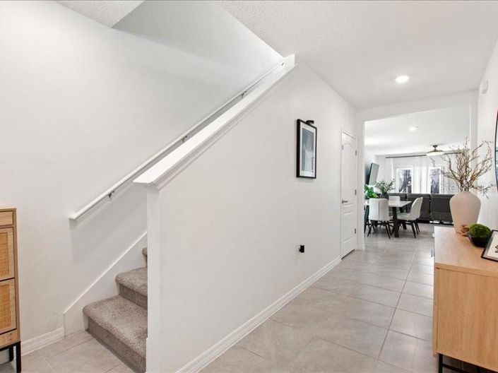 Image No.5-5 Bed House for sale