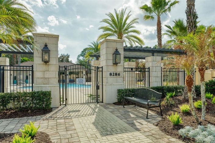 Image No.40-4 Bed House for sale