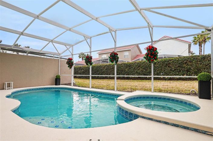 Image No.27-5 Bed Townhouse for sale