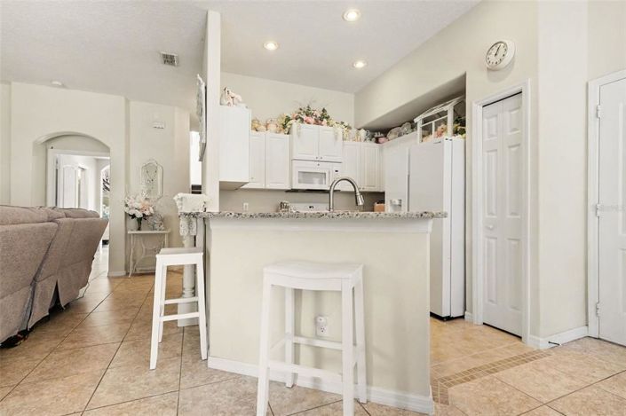 Image No.6-5 Bed Townhouse for sale