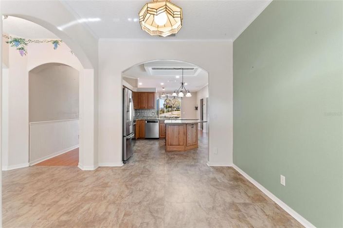 Image No.15-3 Bed House for sale