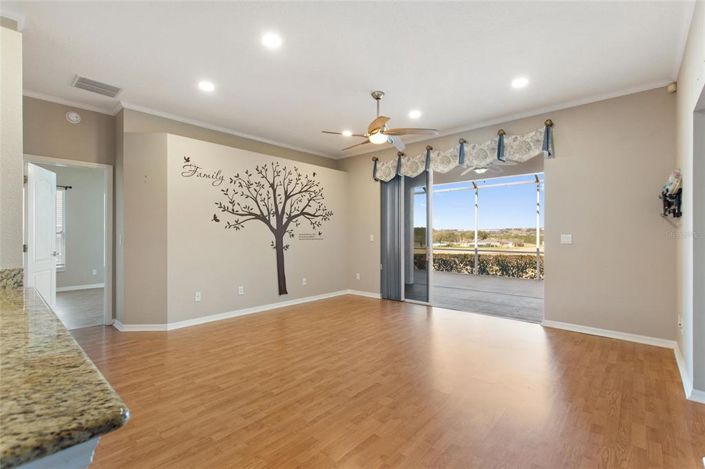 Image No.21-3 Bed House for sale