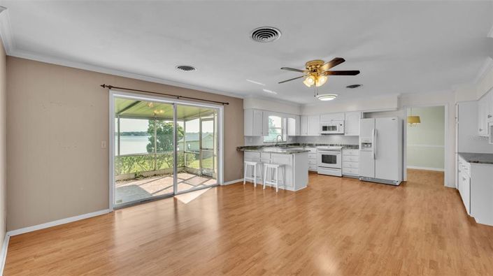 Image No.18-3 Bed House for sale