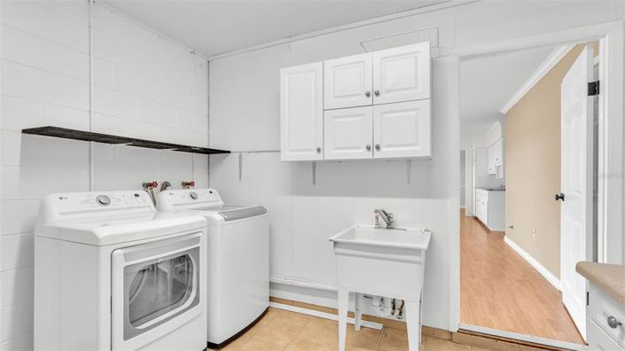 Image No.34-3 Bed House for sale