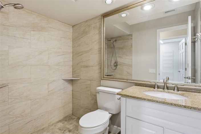 Image No.10-2 Bed House for sale