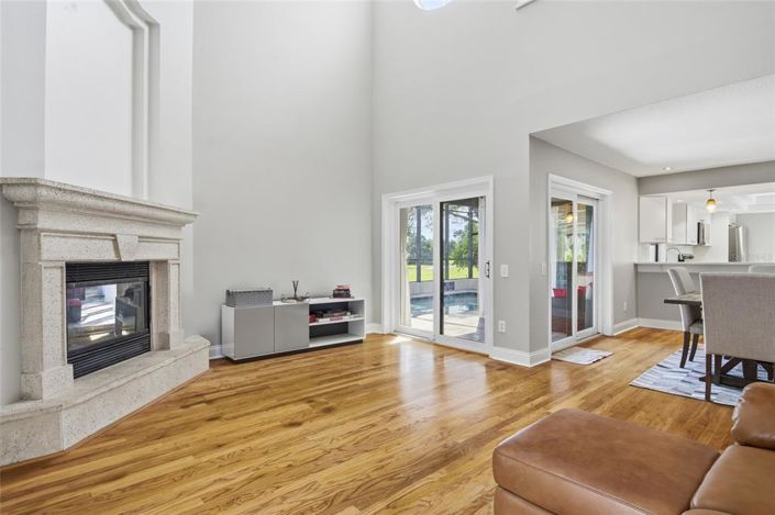 Image No.11-2 Bed House for sale