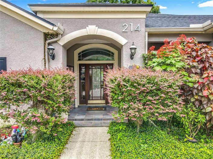 Image No.3-4 Bed House for sale