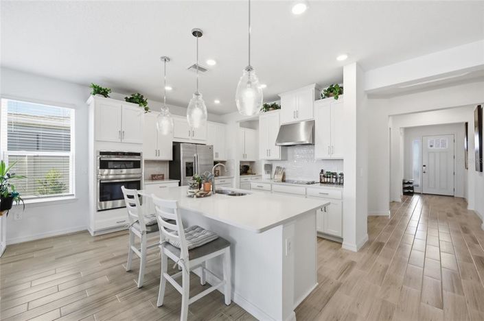 Image No.3-4 Bed House for sale