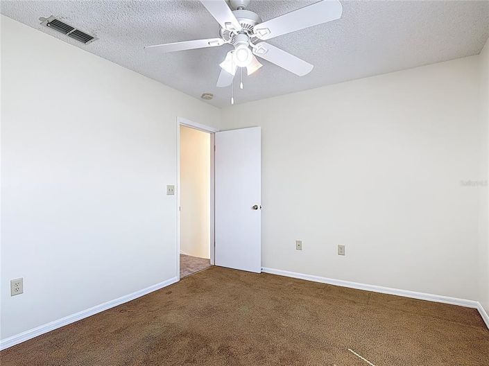 Image No.22-3 Bed Townhouse for sale