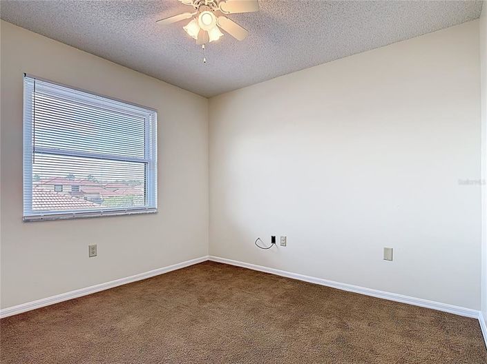 Image No.23-3 Bed Townhouse for sale