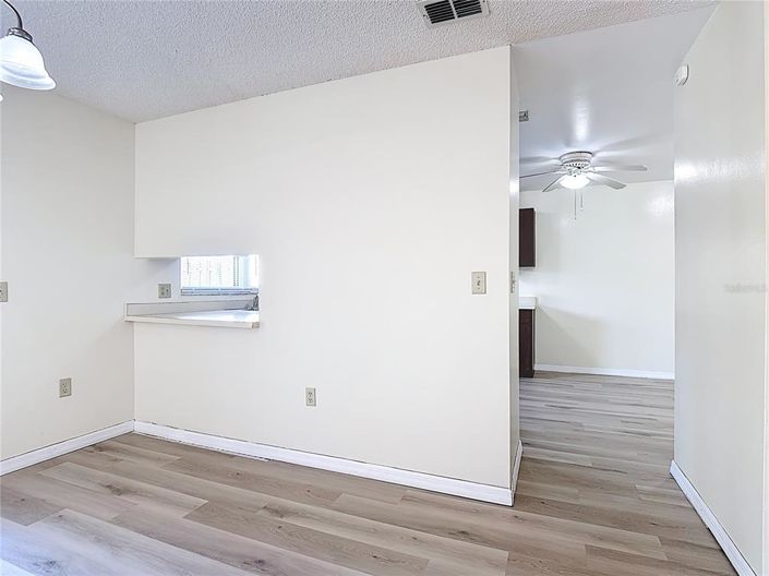 Image No.9-3 Bed Townhouse for sale