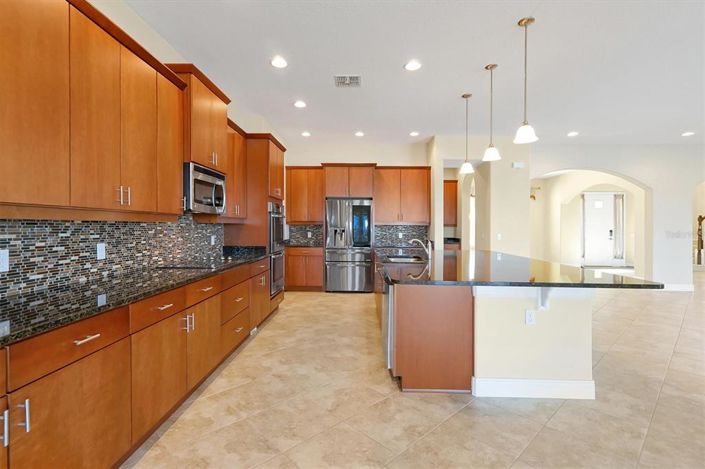 Image No.14-5 Bed House for sale