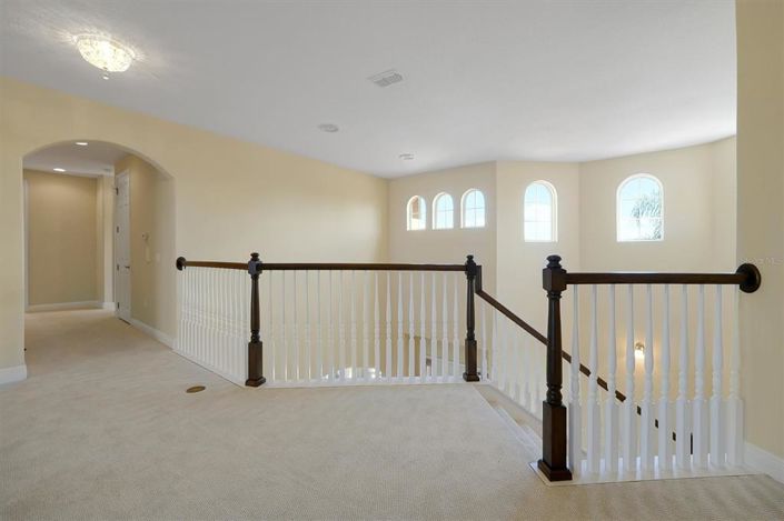 Image No.23-5 Bed House for sale