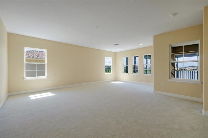 Image No.29-5 Bed House for sale