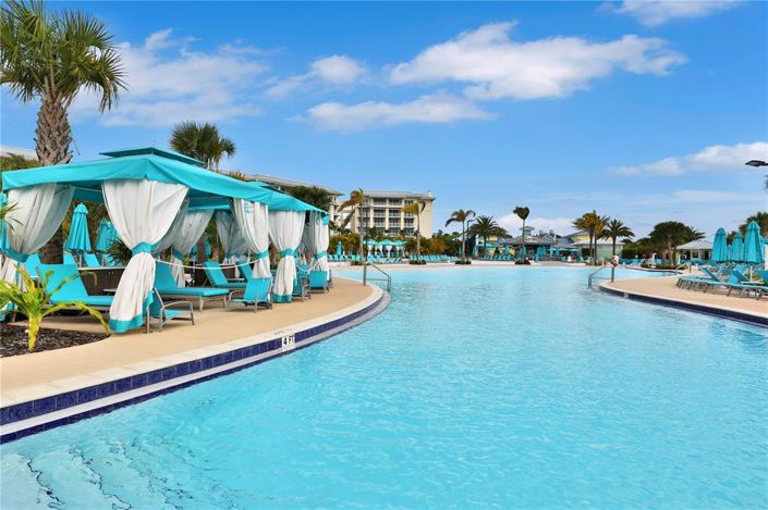 Image No.43-5 Bed House for sale